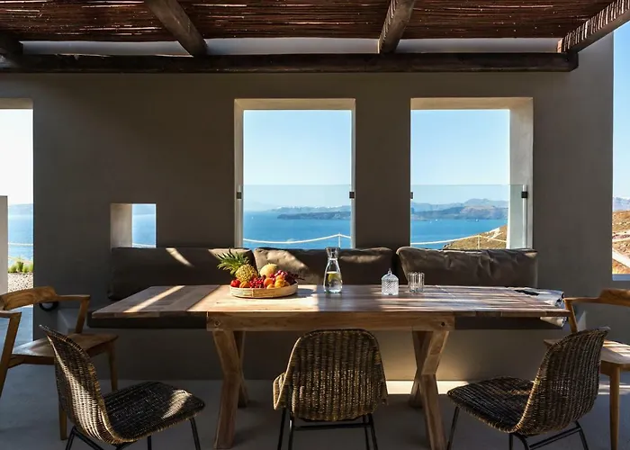 Arota Exclusive Villa *