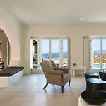 Arota Exclusive Villa *